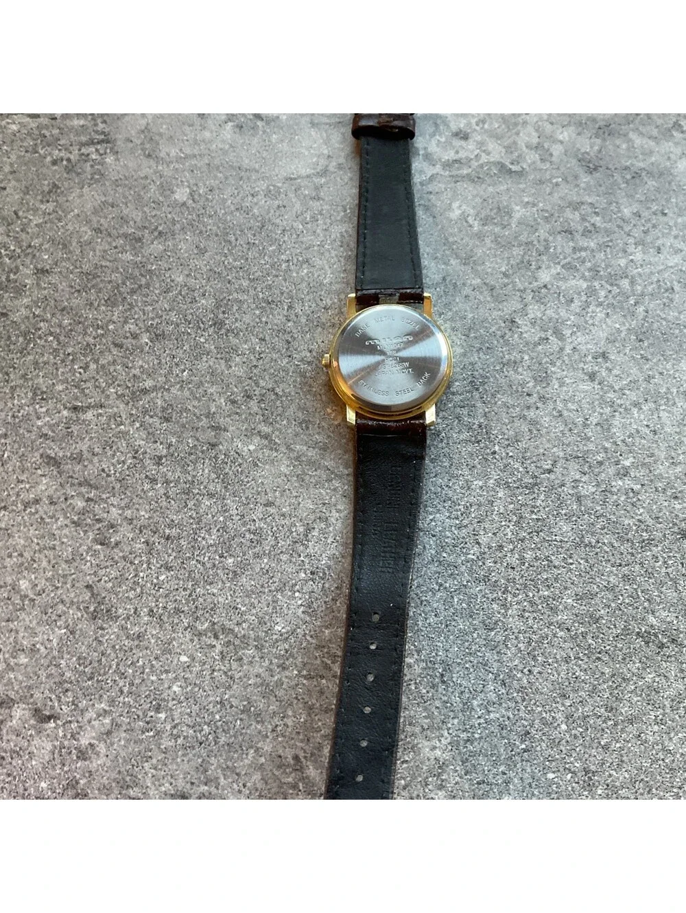 Vintage Milan Unisex Watch 32mm Gold Tone Case With Christmas Themed Dial B-H